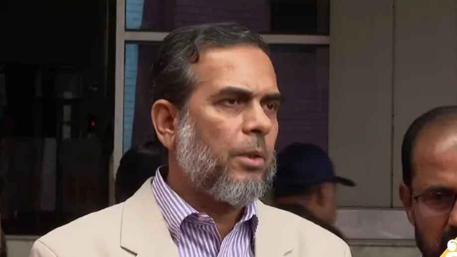 ঢাকার খালে ২ বার মেয়র-ডিসিদের গোসল করলেই পরিবেশ ঠিক হয়ে যাবে